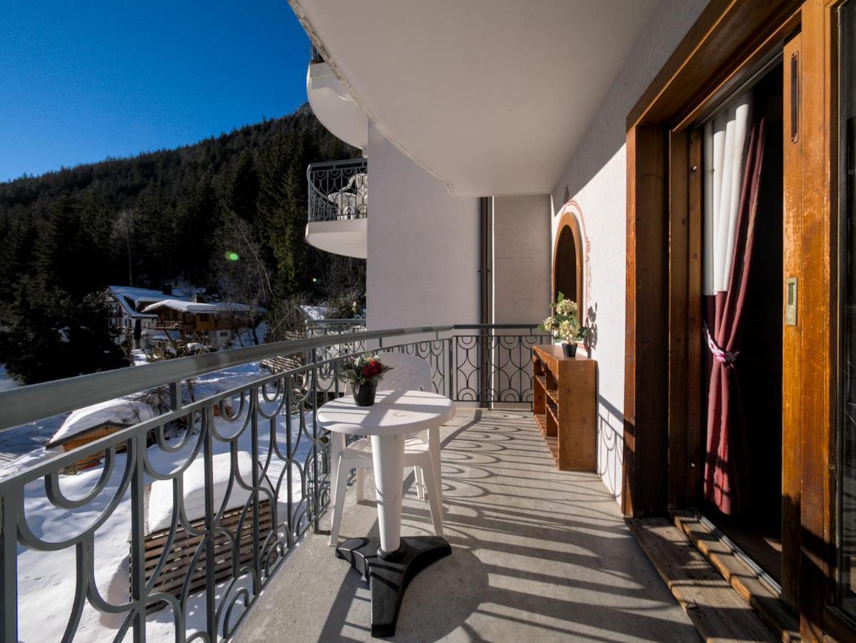 Happy Moose - Cosy Mont Blanc View Apartment Chamonix ภายนอก รูปภาพ