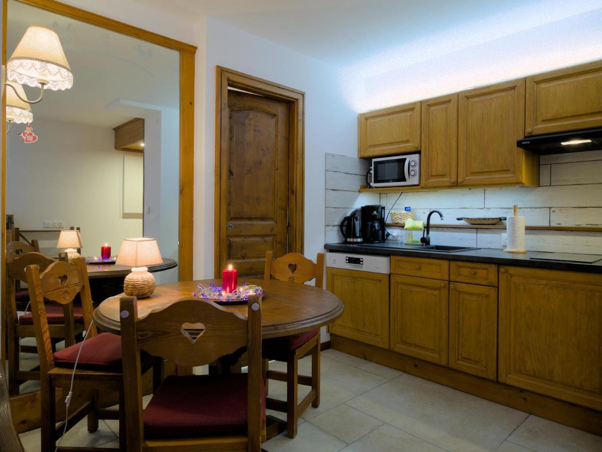 Happy Moose - Cosy Mont Blanc View Apartment Chamonix ภายนอก รูปภาพ